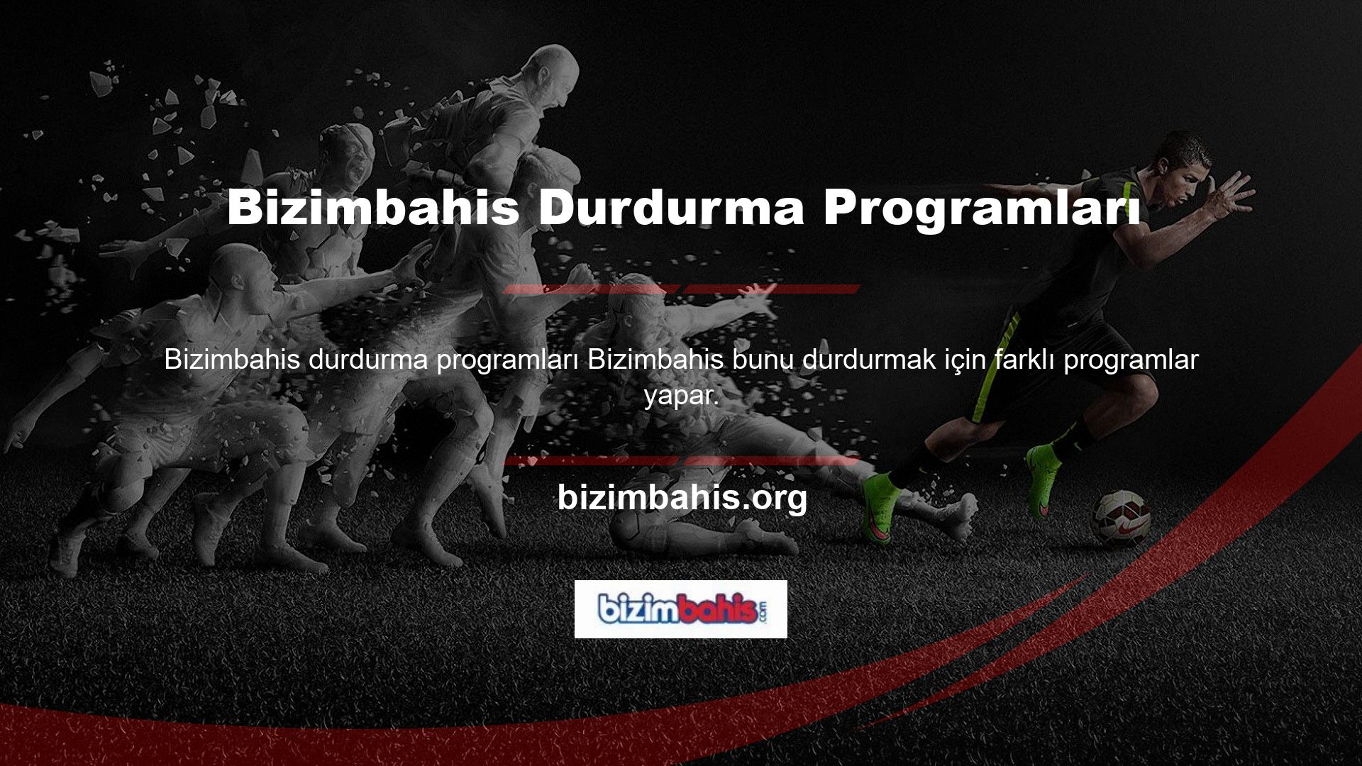 Bazen, memurlar casino oyunlarına masaya koyarak yardım eder